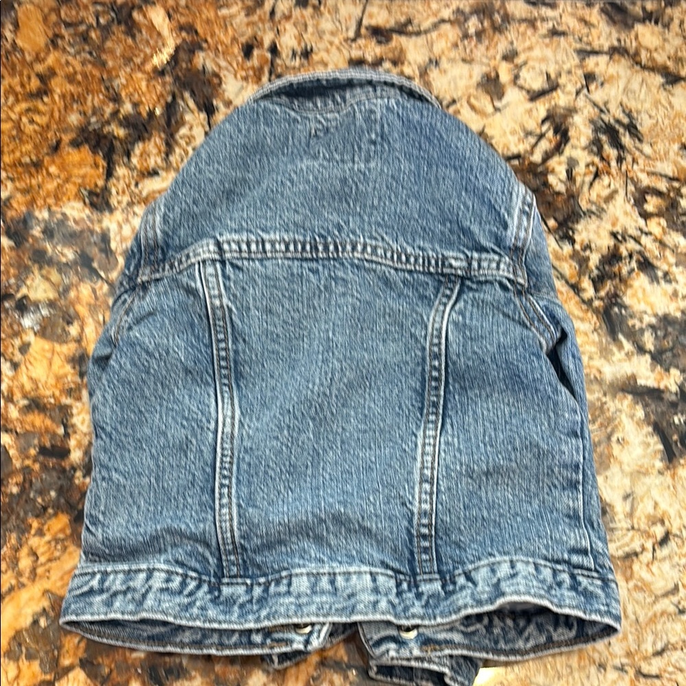 OshKosh B'gosh Light Blue Jean Jacket Classic Trucker Style - Picture 4 of 4